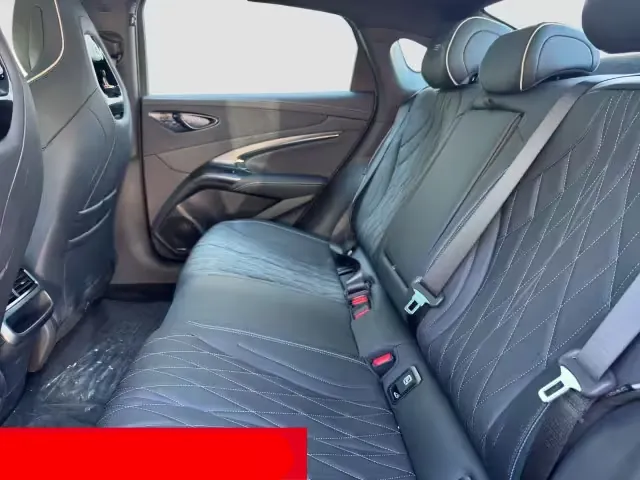 BYD Seal - foto 16