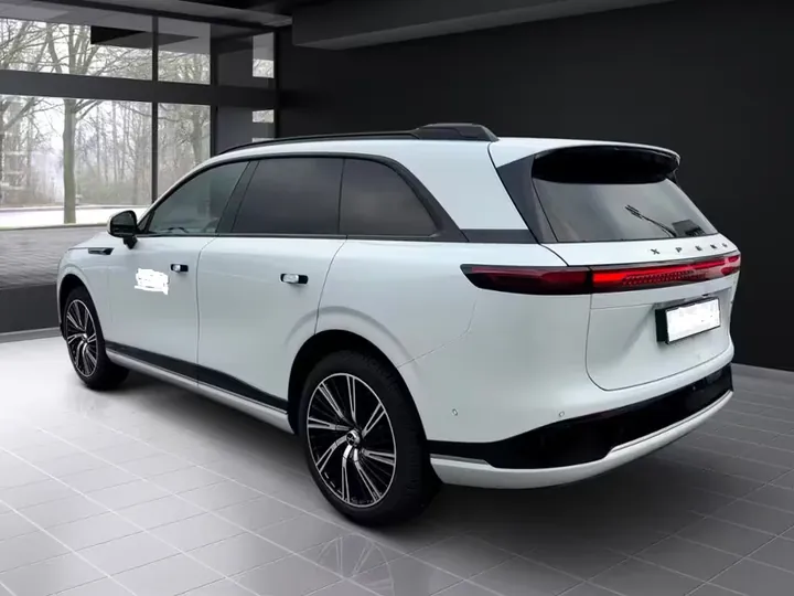 Xpeng G9 AWD Performance - foto 4